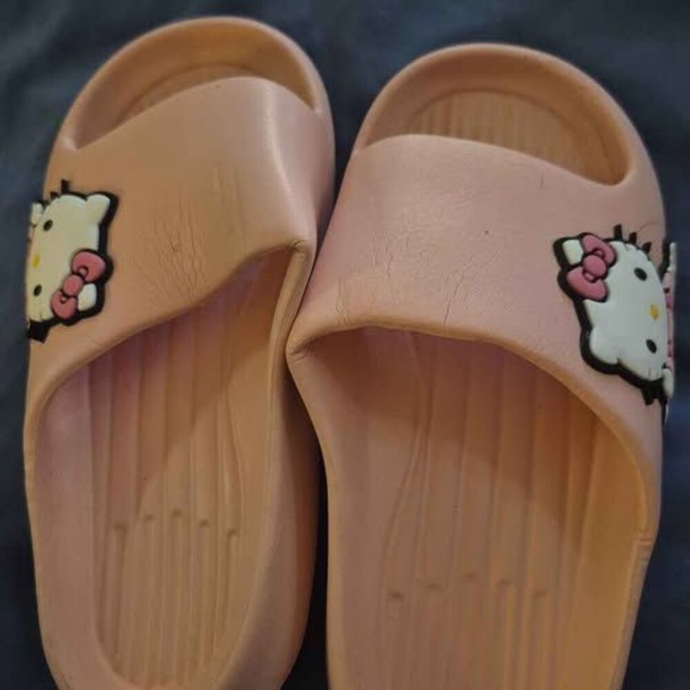 Quick-Dry Indoor Outdoor Slippers Shower Slides Lightweight Non-Slip Slippers
